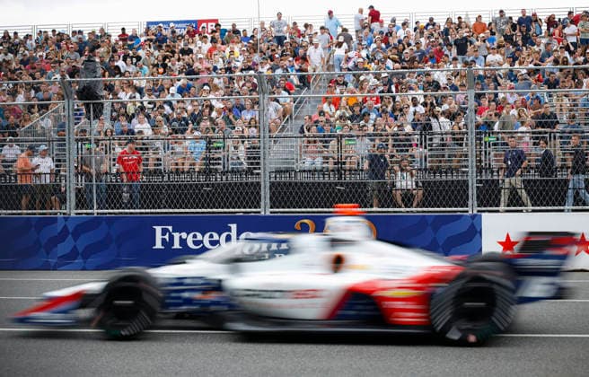 INDY 2026: Freedom 250 Grand Prix AUG 22 August 22, 2026: Fans enjoy the practice session for the NTT IndyCar, Indy Car, IRL, USA Series Freedom 250 on August 22, 2026 on the streets of Washington, DC. Justin Cooper CSM (Credit Image: Â Justin Cooper Cal Media) Washington Dc USA EDITORIAL USE ONLY Copyright: xx ZUMA-20260822_zma_c04_189.jpg JustinxCooperx csmphotothree513837