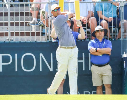 PGA, Golf Herren 2026: BMW Championship Aug 22 AUG 22, 2026: Adam Scott of the Australia acknowledges the crowd as he was being introduced during the third round of the BMW Championship at Bellerive Country Club in St. Louis, Missouri. Roman Puno CSM (Credit Image: Â Roman Puno Cal Media) St. Louis Missouri United States EDITORIAL USE ONLY Copyright: xx ZUMA-20260822_zma_c04_107.jpg RomanxPunox csmphotothree513784
