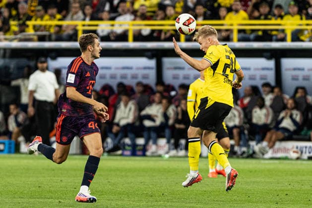 Franz-Beckenbauer-Supercup 2026: Borussia Dortmund - FC Bayern München; 22.08.2026 Josip Stanisic (FC Bayern München, 44), Daniel Svensson (Borussia Dortmund, 24) Franz-Beckenbauer-Supercup 2026: Borussia Dortmund - FC Bayern München; Signal Iduna Park, Dortmund; 22.08.2026 *** Franz Beckenbauer Super Cup 2026 Borussia Dortmund vs. FC Bayern Munich August 22, 2026 Josip Stanisic, FC Bayern Munich, 44, Daniel Svensson, Borussia Dortmund, 24, Franz Beckenbauer Super Cup 2026, Borussia Dortmund vs. FC Bayern Munich, Signal Iduna Park, Dortmund, August 22, 2026 Copyright: xBEAUTIFULxSPORTS Buriakovx
