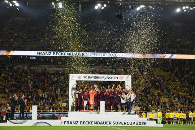 Dortmund, Deutschland: 22.08.2026 - Franz Beckenbauer Supercup 2026 - Borussia Dortmund vs. FC Bayern München Im Bild: Jubel mit Supercup Pokal von den Spielern des FC Bayern München auf dem Siegertreppchen mit dem Schriftzug FC Bayern München - Franz Beckenbauer Supercup 2026 mit Konfetti (DFL DFB REGULATIONS PROHIBIT ANY USE OF PHOTOGRAPHS as IMAGE SEQUENCES and or QUASI-VIDEO) *** *** Dortmund, Germany, August 22, 2026—Franz Beckenbauer Super Cup 2026: Borussia Dortmund vs. FC Bayern Munich. Pictured: FC Bayern Munich players celebrating with the Super Cup trophy on the winners’ podium, featuring the inscription FC Bayern Munich Franz Beckenbauer Super Cup 2026 and confetti DFL and DFB regulations prohibit any use of photographs as image sequences and or quasi-video *** Copyright: HMBxMedia MadeleinexFantini