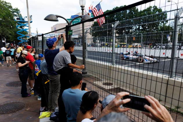 IndyCar, Indy Car, IRL, USA Freedom 250 Grand Prix DC Spectators watch qualifying for the Freedom 250 Grand Prix in Washington, DC, USA, 22 August 2026. The Freedom 250 Grand Prix is held as part of events celebrating the 250th anniversary of the United States. Washington DC United States  Copyright: xWILLxOLIVERx