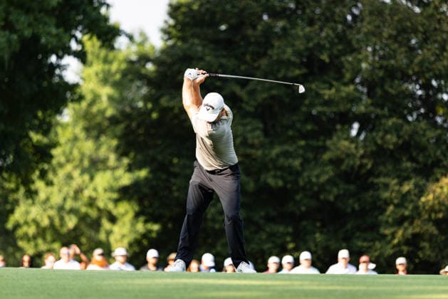 August 22, 2026, St. Louis, Missouri, USA: ALEX NOREN hits an approach shot on the first hole during Round 3 of the BMW Championship at Bellerive Country Club. St. Louis USA - ZUMAw173 20260822_zsp_w173_087 Copyright: xLukexWelshx