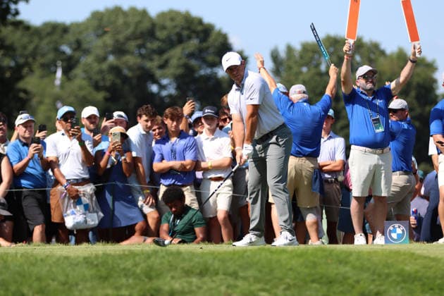 August 22, 2026, U.S.: Rory McIlroy prepares to hit a tee shot at the BMW Championship on August 22, 2026 at Bellerive Country Club in St. Louis, Missouri. U.S. - ZUMAn332 20260822_zsp_n332_051 Copyright: xTaylorxNickersonx