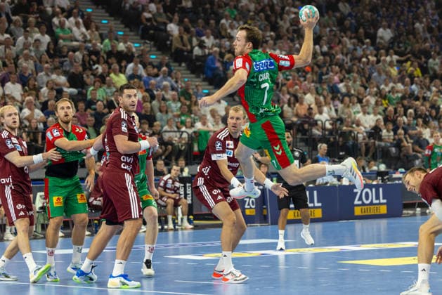 Shot on goal by Felix Claar (SC Magdeburg, 07), SC Magdeburg vs. Füchse Berlin, Handball, HBL, REXEL SUPER CUP, 2026, 22.08.2026 Munich SAP Garden Germany Copyright: xPFA BjörnxKeckerx