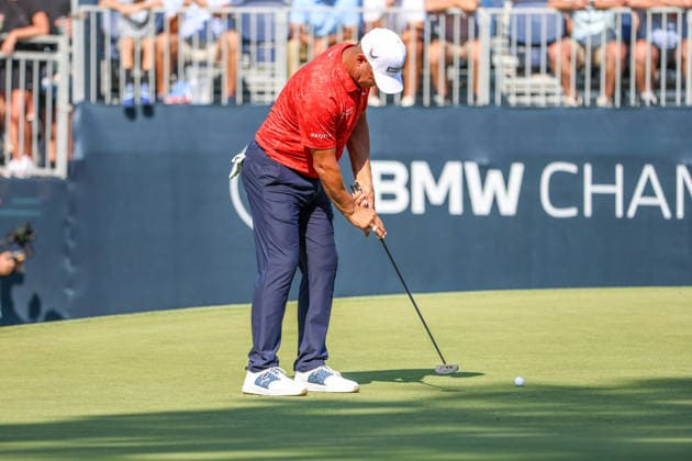 AUG 22, 2026: Gary Woodland of the United States putts on 16th hole during the third round of the BMW Championship at Bellerive Country Club in St. Louis, Missouri. CSM St. Louis United States - ZUMAc04_ 20260822_zma_c04_214 Copyright: xRomanxPunox