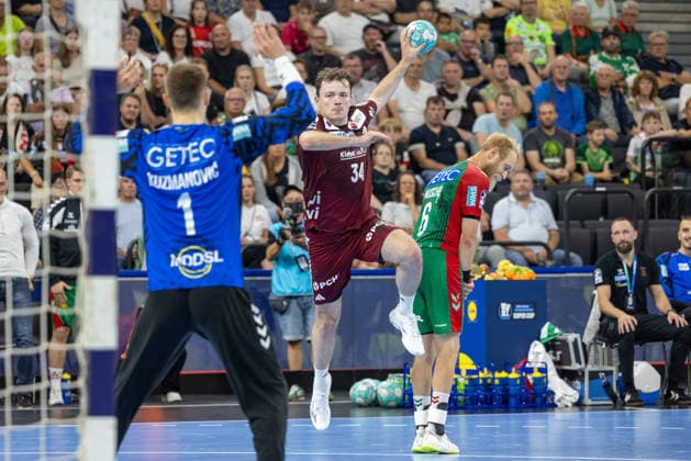 Shot on goal by Hakun West Av Teigum (Füchse Berlin, 34), SC Magdeburg vs. Füchse Berlin, Handball, HBL, REXEL SUPER CUP, 2026, 22.08.2026 Munich SAP Garden Germany Copyright: xPFA BjörnxKeckerx