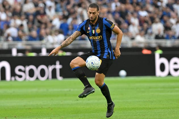 HAKAN CALHANOGLU, Inter, Serie A 2026-27, Inter-Monza 4-1, azione, action, single shot SERIE A 2026-27 INTER-MONZA 4-1