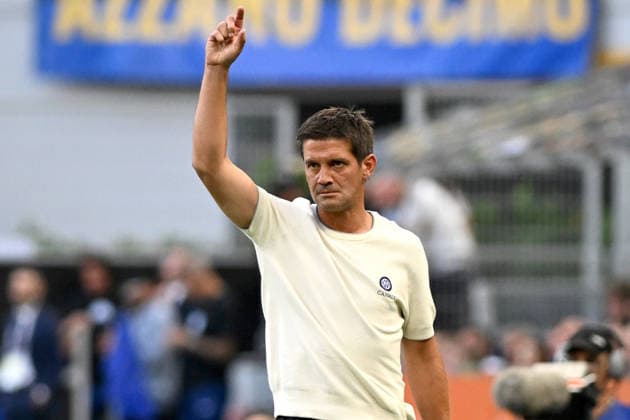 CRISTIAN CHIVU Coach, Inter, Serie A 2026-27, Inter-Monza 4-1, azione, action, single shot, gesti SERIE A 2026-27 INTER-MONZA 4-1