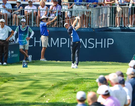 AUG 22, 2026: Viktor Hovland of the Norway tees off on the 16th hole during the third round of the BMW Championship at Bellerive Country Club in St. Louis, Missouri. CSM St. Louis United States - ZUMAc04_ 20260822_zma_c04_206 Copyright: xRomanxPunox