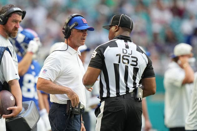 MIAMI GARDENS, FL - AUGUST 22: New York Giants head coach John Harbaugh talks with an official during the preseason NFL, American Football Herren, USA game between the New York Giants and the Miami Dolphins on Saturday, August 22, 2026 at Hard Rock Stadium in Miami, FL (Photo by Peter Joneleit Icon Sportswire) NFL: AUG 22 Giants at Dolphins EDITORIAL USE ONLY Icon260822052