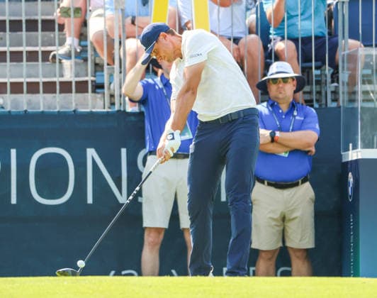AUG 22, 2026: Ludvig o¦berg of the Sweden tees off on the first hole during the third round of the BMW Championship at Bellerive Country Club in St. Louis, Missouri. CSM St. Louis United States - ZUMAc04_ 20260822_zma_c04_071 Copyright: xRomanxPunox