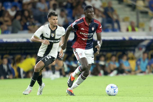 PAUL MENDY, Cagliari, CHRISTIAN ORDONEZ, Parma, Serie A, 2026-27, Parma vs Cagliari 0-1, 22-08-2026, Contrasto, Action SERIE A 2026-27 PARMA-CAGLIARI 0-1
