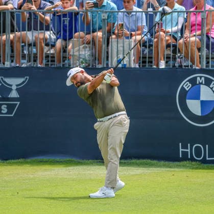 AUG 22, 2026: J.J.J. Spaun of the United States tees off on the first hole during the third round of the BMW Championship at Bellerive Country Club in St. Louis, Missouri. CSM St. Louis United States - ZUMAc04_ 20260822_zma_c04_064 Copyright: xRomanxPunox