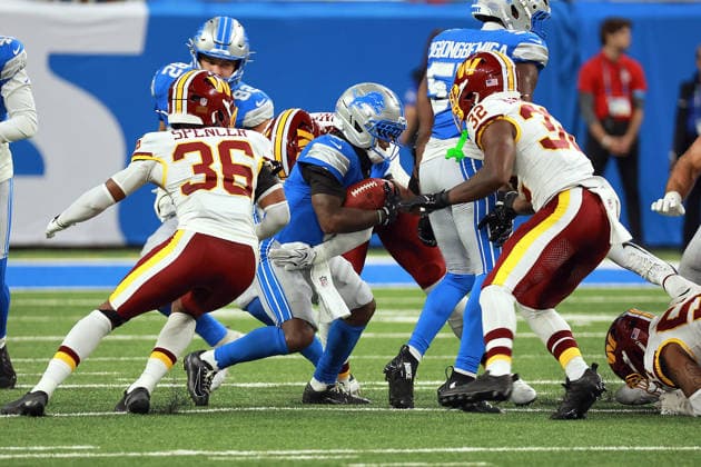Washington Commanders vs Detroit Lions DETROIT,MICHIGAN-AUGUST 22: Detroit Lions wide receiver Greg Dortch (8) carries the ball during the second half of an NFL, American Football Herren, USA preseason football game between the Washington Commanders and the Detroit Lions in Detroit, Michigan USA, on Saturday, August 22, 2026 Detroit Michigan United States  Copyright: xAmyxLemusx originalFilename:lemus-washingt260822_npIZf.jpg