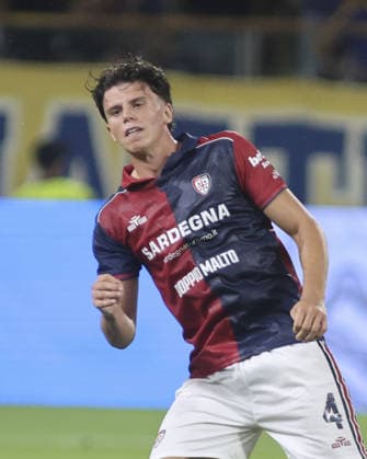 IPA87712817 - Alessandro Romano of Cagliari Calcio during the Parma Calcio vs. Cagliari Calcio match, Week 1 of the 2026-27 Serie A Enilive season, at the Ennio Tardini Stadium in Parma (PR), Italy, on August 22, 2026.  Copyright: xDavidexCasentini IPAxSportx xx 87712817