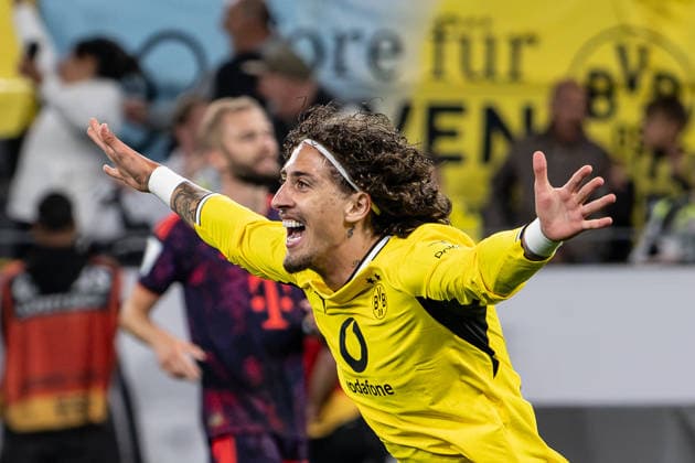 Torjubel zum 1:2 durch Fabio Silva 21 (Borussia Dortmund), Borussia Dortmund vs. FC Bayern Muenchen, Fussball, Franz Beckenbauer Supercup, 22.08.2026 DFB regulations prohibit any use of photographs as image sequences and or quasi-video Dortmund Nordrhein-Westfalen Deutschland *** Goal celebration for the 1-2 goal by Fabio Silva, 21, Borussia Dortmund; Borussia Dortmund vs. FC Bayern Munich, soccer, Franz Beckenbauer Super Cup, August 22, 2026. DFB regulations prohibit any use of photographs as image sequences and or quasi-video. Dortmund, North Rhine-Westphalia, Germany Copyright: xkolbert-press MarcxNiemeyerx