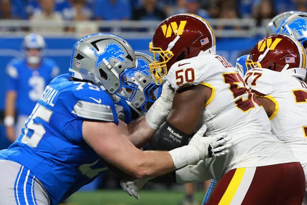 Washington Commanders vs Detroit Lions DETROIT,MICHIGAN-AUGUST 22: Offensive tackle Colby Sorsdal 75 of the Detroit Lions defends against defensive tackle Ricky Barber 50 of the Washington Commanders during the first half of an NFL, American Football Herren, USA preseason football game between the Washington Commanders and the Detroit Lions in Detroit, Michigan USA, on Saturday, August 22, 2026 Detroit Michigan United States  Copyright: xJorgexLemusx originalFilename:lemus-washingt260822_np9pl.jpg