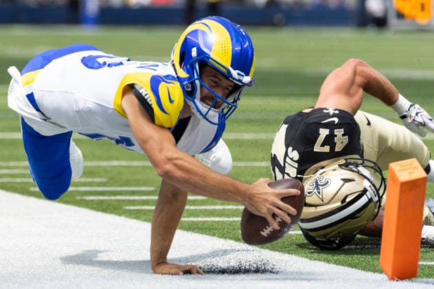Rams Vs Saints in Los Angeles, US - 22 Aug 2026 Los Angeles Rams Quarterback Stetson Bennett IV (13) scores a touchdown against New Orleans Saints Linebacker Jackson Simon (47) during an NFL, American Football Herren, USA football preseason game, in Inglewood, Calif. Final scores; Rams 34:0 Saints. Los Angeles United States Copyright: xRingoxChiux xSOPAxImagesx 20260822RC.LArams_006