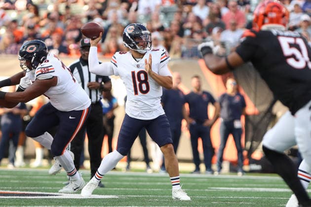CINCINNATI, OH - AUGUST 22: Chicago Bears quarterback Caleb Williams (18) passes the ball during the preseason game between the Chicago Bears and the Cincinnati Bengals at Paycor Stadium on August 22, 2026 in Cincinnati, OH. (Photo by Ian Johnson Icon Sportswire) NFL, American Football Herren, USA AUG 22 Bears at Bengals EDITORIAL USE ONLY Icon260822004