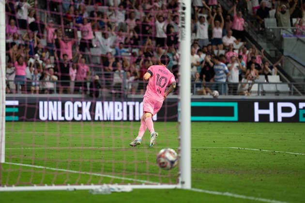 Lionel Messi seen celebrating a goal during MLS, Fussball Herren, USA game between teams of Inter Miami and Toronto (Diego Cruz Ball Raw Images) Miami Nu Stadium USA Copyright: xDiegoxCruzx DSC07200
