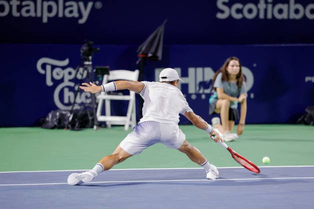 CANCUN COUNTRY OPEN 2026 CANCUN COUNTRY OPEN 2026 SEBASTIAN BAEZ VS LLOYD HARRIS 22082026 CANCUN, QUINTANA ROO. Action photo of Sebastian Baez of Argentina during singles semifinal match of the Cancun Country Open 2026 Tennis 125 Challenger tournament held at the Cancun Country Club of Cancun, Quintana Roo, Mexico. Foto de accion de Sebastian Baez de Argentina durante juego semifinal de singles del Cancun Country Open 2026 ATP, Tennis Herren Tennis 125 Challenger que se celebra en el Cancun Country Club de Cancun, Quintana Roo, Mexico. PHOTO BY IMAGENSHOP AGENCIA FOTOGRAFICA CANCUN QUINTANA ROO MEXICO *** CANCUN COUNTRY OPEN 2026 CANCUN COUNTRY OPEN 2026 SEBASTIAN BAEZ VS LLOYD HARRIS 08 22 2026 CANCUN, QUINTANA ROO Action photo of Sebastian Baez of Argentina during the singles semifinal match of the 2026 Cancun Country Open Tennis 125 Challenger tournament held at the Cancun Country Club in Cancun, Quintana Roo, Mexico Action photo of Sebastian Baez of Argentina during the singles semifinal match of the 2026 Cancun Country Open ATP, Tennis 125 Challenger, held at the Cancun Country Club in Cancun, Quintana Roo, Mexico PHOTO BY IMAGENSHOP PHOTO AGENCY CANCUN QUINTANA ROO MEXICO Copyright: xIMAGENSHOPxAGENCIAxFOTOGRAFICAx