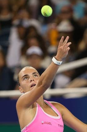 Cincinnati Open tennis tournament Sara Bejlek of the Czech Republic in action against Coco Gauff of the USA during their semi-final match at the Cincinnati Open tennis tournament in Cincinnati, Ohio, USA, 22 August 2026. CINCINNATI OHIO UNITED STATES  Copyright: xMARKxLYONSx