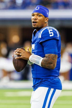 Aug 22, 2026; Indianapolis, Indiana, USA; Indianapolis Colts quarterback Anthony Richardson (5) during pregame of NFL, American Football Herren, USA preseason game against the Atlanta Falcons at Lucas Oil Stadium. Mandatory Credit: -Cal Media - ZUMAc04_ 20260822_zma_c04_378 Copyright: xJohnxMersitsx