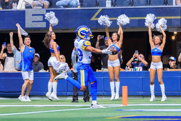 August 22, 2026, Inglewood, California, USA: 39 Alex Cook, S of the Los Angeles Rams scores a touchdown after an interception during their regular NFL, American Football Herren, USA season game against the New Orleans Saints on Saturday August 22, 2026 at SoFi Stadium in Inglewood, California. Rams defeat Saints, 34-0. ARIANA RUIZ PI Inglewood USA - ZUMAp124 20260822_zaa_p124_054 Copyright: xArianaxRuizx
