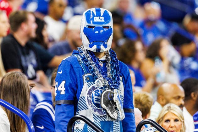 Aug 22, 2026; Indianapolis, Indiana, USA; Indianapolis Colts fan during NFL, American Football Herren, USA preseason game action against the Atlanta Falcons at Lucas Oil Stadium. Mandatory Credit: -Cal Media - ZUMAc04_ 20260822_zma_c04_371 Copyright: xJohnxMersitsx