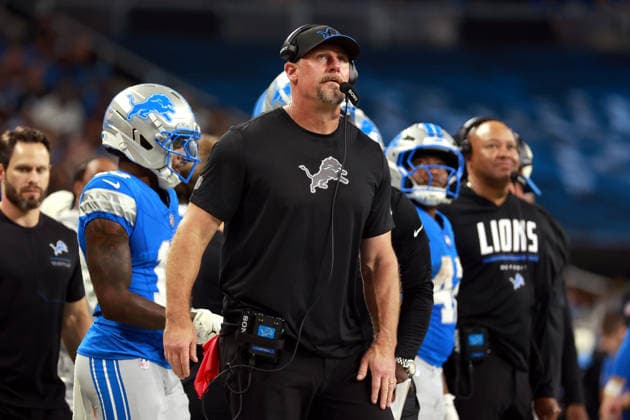 Washington Commanders vs Detroit Lions DETROIT,MICHIGAN-AUGUST 22: Detroit Lions head coach Dan Campbell looks up at the screen during the second half of an NFL, American Football Herren, USA preseason football game between the Washington Commanders and the Detroit Lions in Detroit, Michigan USA, on Saturday, August 22, 2026 Detroit Michigan United States  Copyright: xAmyxLemusx originalFilename:lemus-washingt260822_nprRd.jpg
