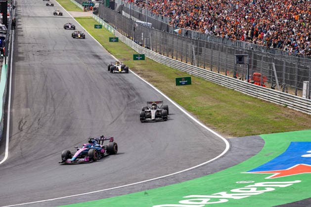 10 Pierre Gasly (FRA) of BWT Alpine Formula One Team driving the Mercedes A526 and 5 Gabriel Bortoleto (BRA) of Audi Revolut F1 Team driving the Audi R26 on track during the Sprint Race of the FORMULA 1 HEINEREN DUTCH GRAND PRIX 2026 at the Circuit Park Zandvoort in Zandvoort, Netherlands on Saturday August 22, 2026 (Photo by ATP, Tennis Herren Bildagentur Jean Pierre Thill)  Copyright: xJeanxPierrexThillx Sportspressphoto_SPR213317