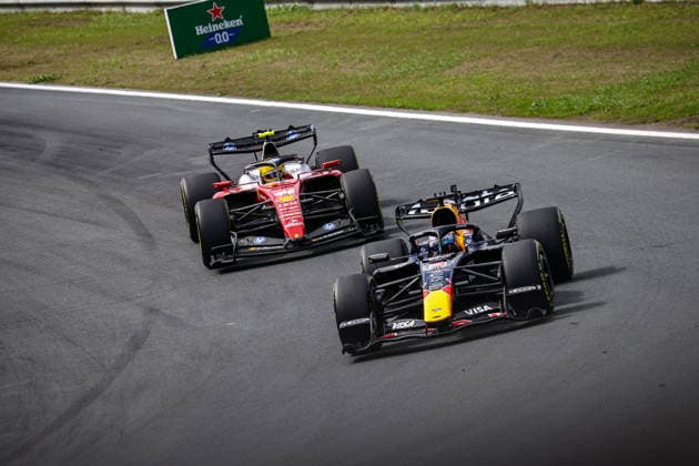 3 Max Verstappen (NLD) of Oracle Red Bull Racing driving the Red Bull Ford RB22 and 44 Lewis Hamilton (GBR) of Scuderia Ferrari HP driving the Ferrari SF-26 on track during the Sprint Race of the FORMULA 1 HEINEREN DUTCH GRAND PRIX 2026 at the Circuit Park Zandvoort in Zandvoort, Netherlands on Saturday August 22, 2026 (Photo by ATP, Tennis Herren Bildagentur Jean Pierre Thill)  Copyright: xJeanxPierrexThillx Sportspressphoto_SPR213327