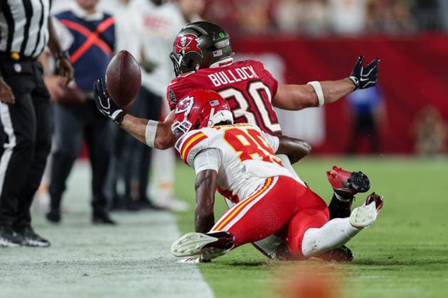 Aug 22, 2026; Tampa, Florida, USA; Tampa Bay Buccaneers linebacker John Bullock (30) attempts to recover a fumble as the ball goes out of bounds during an NFL, American Football Herren, USA game between the Kansas City Chiefs and Tampa Bay Buccaneers at Raymond James Stadium in Tampa, Florida. Mandatory Credit: Taylor McFee-Cal Media Tampa USA - ZUMAc04_ 20260822_zma_c04_430 Copyright: xTaylorxMcfeex