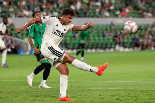 AUSTIN, TX - AUGUST 22: Defender Frankie Westfield 39 of the Philadelphia Union clears the ball from the box during the MLS, Fussball Herren, USA match between Austin FC and Philadelphia Union on August 22, 2026, at Q2 Stadium in Austin, TX. (Photo by David Buono Icon Sportswire) SOCCER: AUG 22 MLS Austin FC vs Philadelphia Union EDITORIAL USE ONLY Icon260822033