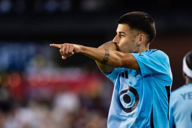 SAN JOSE, CA - AUGUST 22: Joaquin Pereyra 26 of Minnesota United FC celebrates a goal in the first half of a MLS, Fussball Herren, USA match against the San Jose Earthquakes on August 22, 2026 at PayPal Park in San Jose, CA. (Photo by Matthew Huang Icon Sportswire) SOCCER: AUG 22 MLS San Jose Earthquakes vs Minnesota United FC EDITORIAL USE ONLY Icon260822139