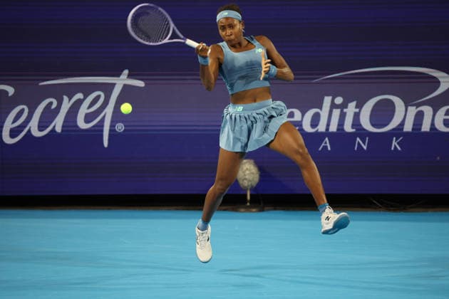 August 22, 2026, Mason, Oh, USA: Cincinnati Open Tennis 2026 - Coco Gauff plays a ball against Sara Bejlek in the Cincinnati Open Tennis Tournament held in Mason OH. 2026 08 22. ZUMAPress Mason USA - ZUMAn24_ 20260822_zaf_n24_409 Copyright: xWallyxNellx