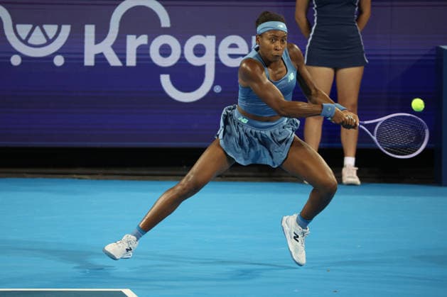 August 22, 2026, Mason, Oh, USA: Cincinnati Open Tennis 2026 - Coco Gauff plays a ball against Sara Bejlek in the Cincinnati Open Tennis Tournament held in Mason OH. 2026 08 22. ZUMAPress Mason USA - ZUMAn24_ 20260822_zaf_n24_390 Copyright: xWallyxNellx