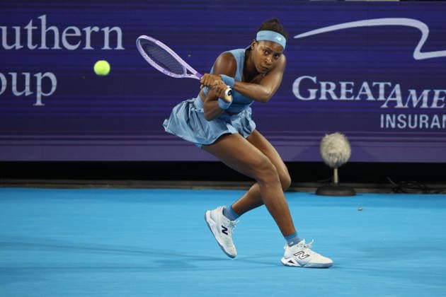 August 22, 2026, Mason, Oh, USA: Cincinnati Open Tennis 2026 - Coco Gauff plays a ball against Sara Bejlek in the Cincinnati Open Tennis Tournament held in Mason OH. 2026 08 22. ZUMAPress Mason USA - ZUMAn24_ 20260822_zaf_n24_309 Copyright: xWallyxNellx