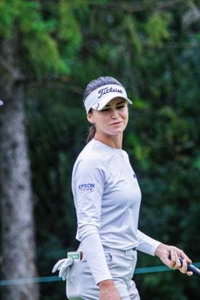 August 22, 2026, Edmonton, Alberta, Canada: in round 3 of the LPGA, Golf Damen CPKC Canadian Women s Open..LPGA CPKC Canada WomenÃ¢â‚¬â ¢s Open leader Mayu Yamashita shot 5 under par to bringing her total to -19, tying the LPGA record after 54 holes. 16-year-old amateur Aphrodite Deng (tied for 6th place) leads all Canadians at 10 under par after shooting 63 (7 under par) in the third round (the low score for the round). Nine players are currently sitting at 10 under par or better heading into the final round. Deng is also one of 4 Canadians under 18 to make the cut, a tournament first. Edmonton Canada - ZUMAs197 20260822_aaa_s197_424 Copyright: xRonxPalmerx