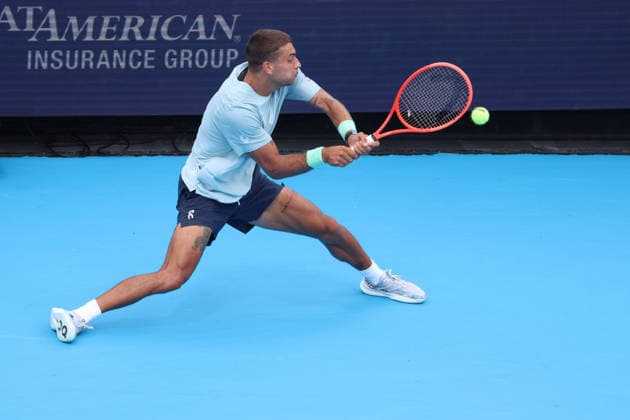 August 22, 2026, Mason, Oh, USA: Cincinnati Open Tennis 2026 - Flavio Cobolli plays a ball against Arthur Fils in the Cincinnati Open Tennis Tournament held in Mason OH. 2026 08 22. ZUMAPress Mason USA - ZUMAn24_ 20260822_zaf_n24_069 Copyright: xWallyxNellx