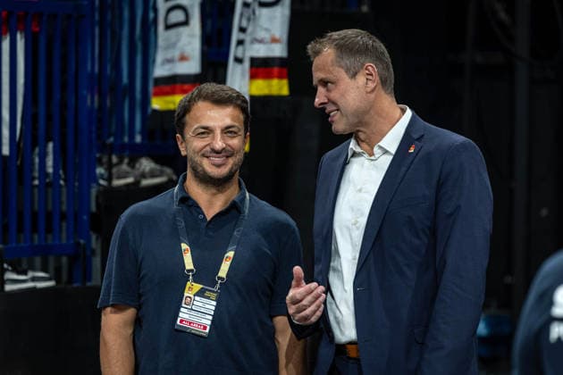 Basketball Hamburg 22.08.2026 Turkish Airlines Supercup 2026 Finale Deutschland (GER) - Kroatien (CRO) Mithat Demirel l. Peter Radegast re. *** Basketball Hamburg, August 22, 2026—Turkish Airlines Supercup 2026 Final: Germany (GER) vs. Croatia (CRO)—Mithat Demirel (left), Peter Radegast (right)