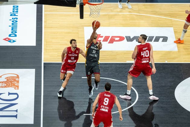 Basketball Hamburg 22.08.2026 Turkish Airlines Supercup 2026 Finale Deutschland (GER) - Kroatien (CRO) Johannes Thiemann (Deutschland, No.32) *** Basketball Hamburg, August 22, 2026—Turkish Airlines Supercup 2026 Final: Germany (GER) vs. Croatia (CRO)—Johannes Thiemann, Germany, No. 32