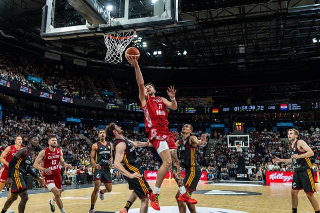 Basketball Hamburg 22.08.2026 Turkish Airlines Supercup 2026 Finale Deutschland (GER) - Kroatien (CRO) Karlo Matkovic (Kroatien, No.17) Kay Patrick Bruhnke (Deutschland, No.19) Tristan Da Silva (Deutschland, No.05) *** Basketball Hamburg, August 22, 2026 Turkish Airlines Super Cup 2026 Final: Germany (GER) vs. Croatia (CRO) Karlo Matkovic (Croatia, No. 17), Kay Patrick Bruhnke (Germany, No. 19), Tristan Da Silva (Germany, No. 05)