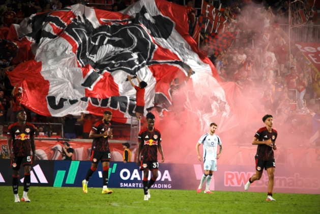 Red Bull New York V Chicago Fire FC A general view during the Major League Soccer match between the Chicago Fire and the New York Red Bulls at Sports Illustrated Stadium in Harrison, New Jersey, on August 22, 2026. The New York Red Bulls tied the Chicago Fire 1-1. New Jersey United States  Copyright: xDeccioxSerranox originalFilename:serrano-notitle260822_np5mq.jpg