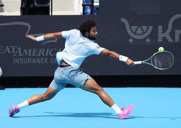 August 22, 2026, Mason, Ohio, USA: ARTHUR FILS of France during the match against F. Cobolli of Italy in the semifinals of tennis tournament WTA, Tennis Damen 1000 Cincinnati Open in Mason, USA. Fils won 6:3, 6:4 Mason USA - ZUMAc278 20260822_zsp_c278_057 Copyright: xMarcinxCholewinskix