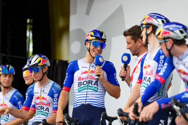 Danny van Poppel bei Startinterview *** Danny van Poppel in a pre-race interview