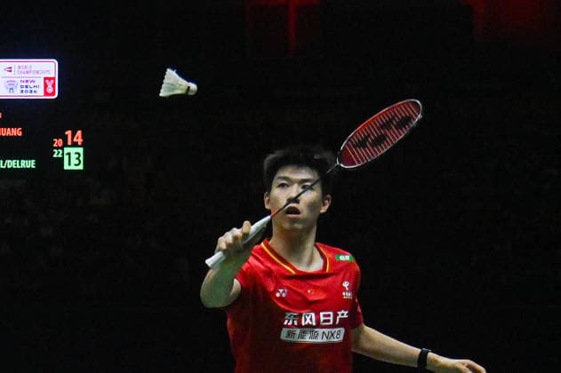 August 23, 2026, New Delhi, Delhi, India: China s Feng Yan Zhe in action and Huang Dong Ping (not pictured) against France s Thom Gicquel and Delphine Delrue during Mixed Doubles Finals of the BWF World Championships 2026 in New Delhi, India on August 23, 2026. New Delhi India - ZUMAj168 20260823_zip_j168_005 Copyright: xKabirxJhangianix