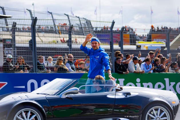 Formula 1 Heineken Dutch Grand Prix 2026 Grégoire PLACCA OVERTAKE MAXPPP - Zandvoort 23 08 2026 10 GASLY Pierre (fra), BWT Alpine Formula One Team, portrait in drivers’ parade at the Formula 1 Heineken Dutch Grand Prix 2026, the 12th round of the 2026 FIA Formula 1 World Championship, WM, Weltmeisterschaft at Circuit Zandvoort in Zandvoort, Netherlands, from 20 to 23 August 2026 Zandvoort Netherlands  Copyright: xOVERTAKE MAXPPPxGrégoirexPLACCAx OVT202608235514 OVT202608235514