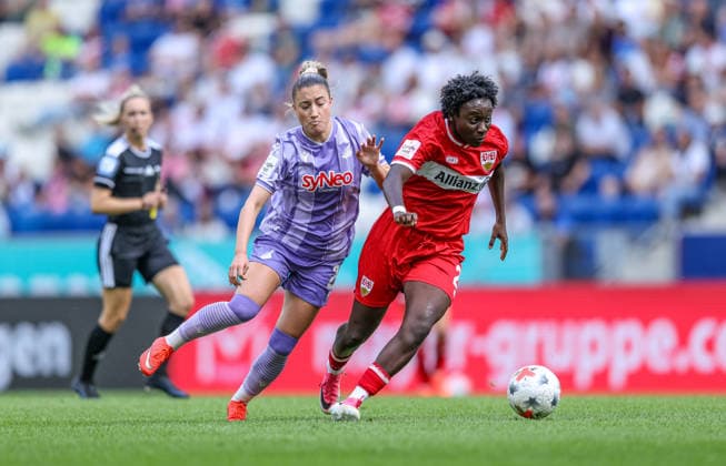 GER, Sinsheim, TSG Hoffenheim vs VfB Stuttgart, Google Pixel Frauen Bundesliga, Fussball, DFB, Spielzeit 2026 2027, 1. Spieltag im Bild v.l.: Janna Grimm (TSG Hoffenheim Frauen 26), Mira Arouna (VfB Stuttgart Frauen 21) DFB DFL REGULATIONS PROHIBIT ANY USE OF PHOTOGRAPHS AS IMAGE SEQUENCES AND OR QUASI-VIDEO, 23.08.2026 *** GER, Sinsheim, TSG Hoffenheim vs. VfB Stuttgart, Google Pixel Women s Bundesliga, Soccer, DFB, 2026–2027 Season, Matchday 1 in Pictures (from left): Janna Grimm, TSG Hoffenheim Women s Team, age 26, Mira Arouna, VfB Stuttgart Women, 21, DFB, DFL. REGULATIONS PROHIBIT ANY USE OF PHOTOGRAPHS AS IMAGE SEQUENCES AND OR QUASI-VIDEO, August 23, 2026 Copyright: HMBxMedia HendrikxHamelau