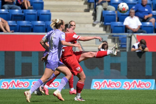 Adriana Achcinska (VfB Stuttgart 1893 Frauen, 22) am mit Ball im Zweikampf mit Vanessa Diehm (TSG 1899 Hoffenheim Frauen, 06) GER, TSG 1899 Hoffenheim vs. VFB Stuttgart , Google Pixel Frauen-Bundesliga, 1.Spieltag, Saison 2026 2027, 23.08.2026 DFB DFL regulations prohibit any use of photographs as image sequences and or quasi-video GER, TSG 1899 Hoffenheim vs. VFB Stuttgart , Google Pixel Frauen-Bundesliga, 1.Spieltag, Saison 2026 2027, 23.08.2026 Sinsheim *** Adriana Achcinska, VfB Stuttgart 1893 Women, 22, with the ball in a one-on-one with Vanessa Diehm, TSG 1899 Hoffenheim Women, 06 GER, TSG 1899 Hoffenheim vs. VfB Stuttgart, Google Pixel Women s Bundesliga, Matchday 1, 2026–2027 season, August 23, 2026. DFB and DFL regulations prohibit any use of photographs as image sequences and or quasi-video. GER, TSG 1899 Hoffenheim vs. VfB Stuttgart, Google Pixel Women’s Bundesliga, Matchday 1, 2026–2027 season, August 23, 2026, Sinsheim Copyright: xEibner-Pressefotox EP_TBR